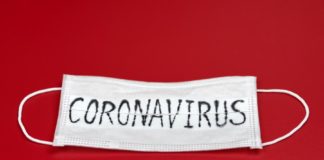 Maseczka z napisem KoronaWirus