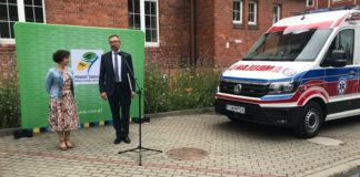 Ratownictwo medyczne przy Nowym Szpitalu w Świeciu otrzymało dwie nowoczesne karetki
