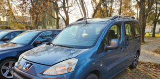 Przetarg na sprzedaż samochodu marki PEUGEOT PARTNER TEPEE