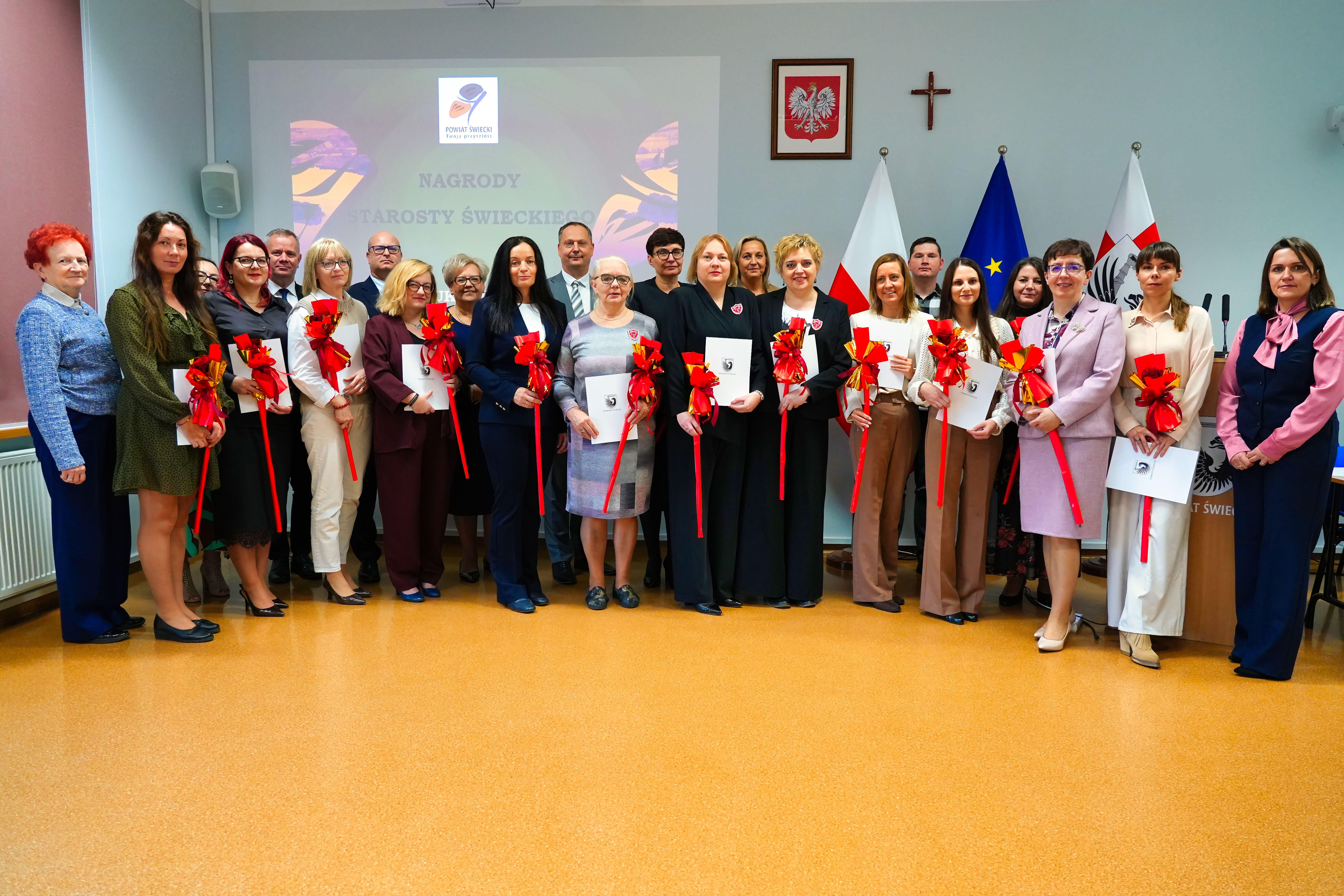 Dzień Edukacji Narodowej – uroczyste wręczenie Nagród Starosty Świeckiego
